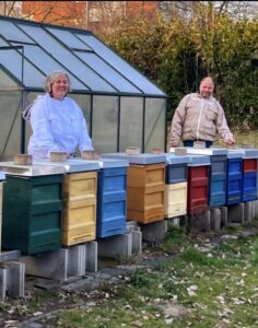 Mel Nussia -Augustinus-Imkerei